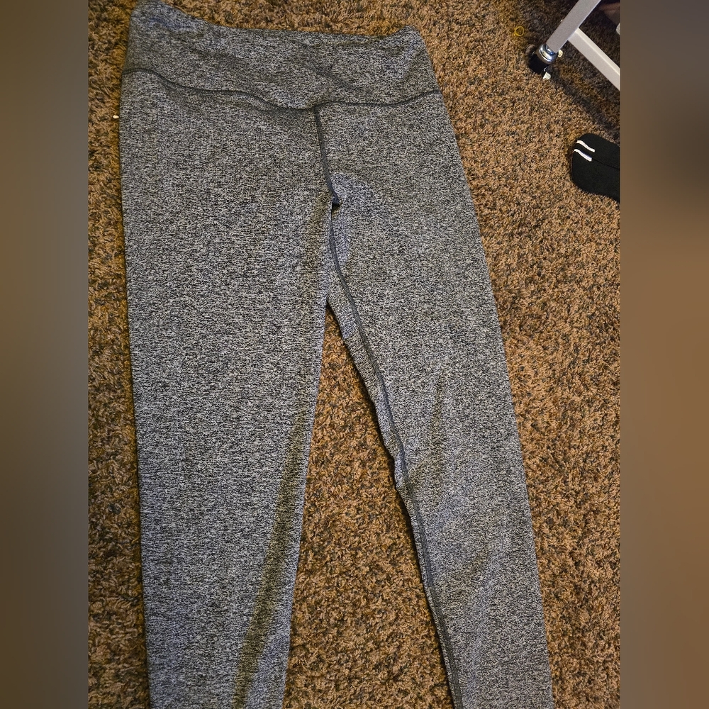 Brand new Victoria Secret Knockout Leggings